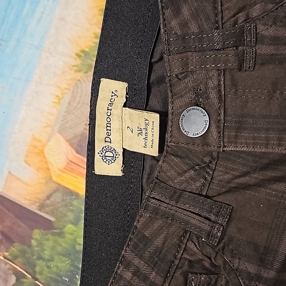 Democracy Ab Technology Brown Plaid Raw Hem Pants Size 2 - Picture 3 of 5